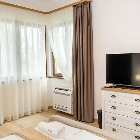 Villa Private With 5bd, Pool & Stunning Sea Views By Flat Mаnаger *