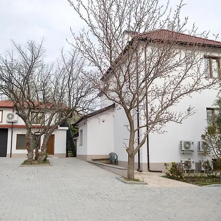 Private With 5bd, Pool & Stunning Sea Views By Flat Mаnаger Villa