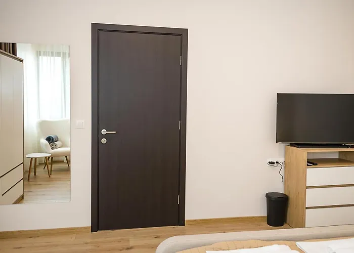 Private With 5bd, Pool & Stunning Sea Views By Flat Mаnаger Варна